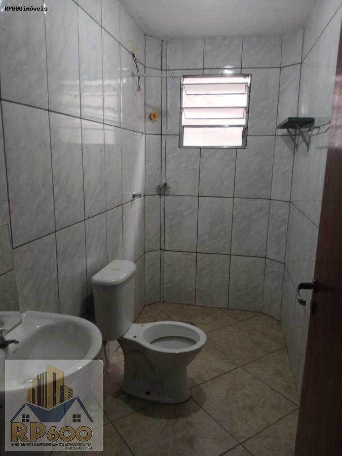 Casa para alugar com 1 quarto, 40m² - Foto 7