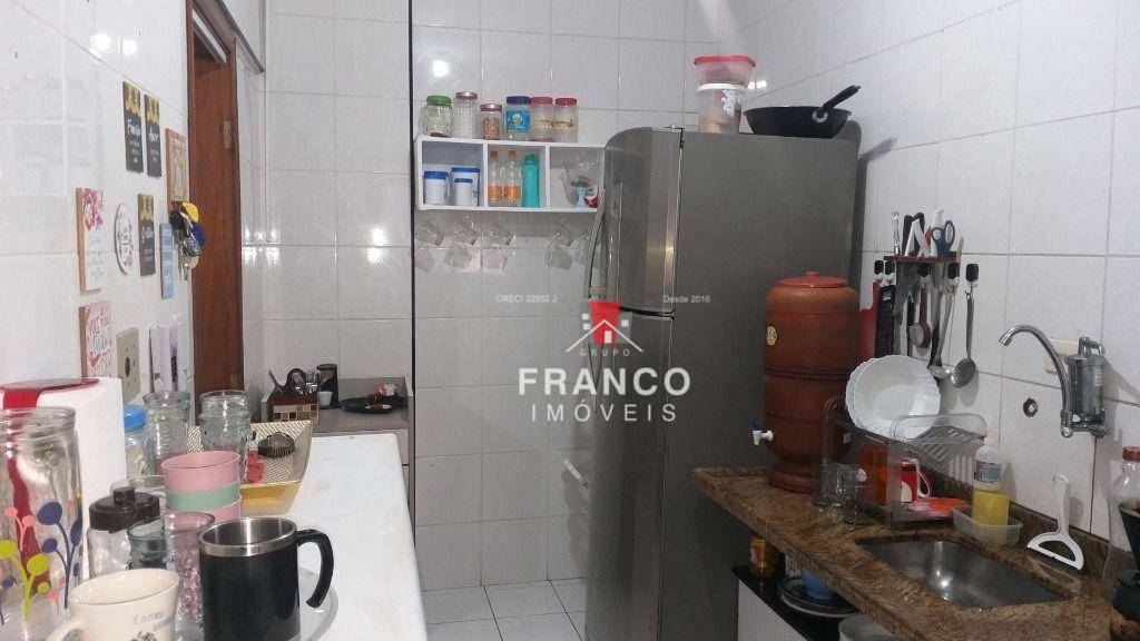 Apartamento à venda com 1 quarto, 55m² - Foto 18