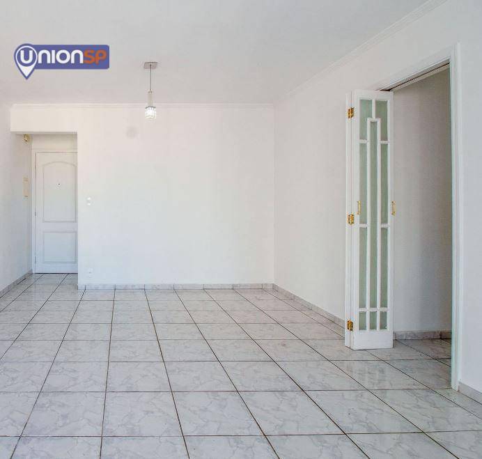 Apartamento à venda com 3 quartos, 82m² - Foto 3