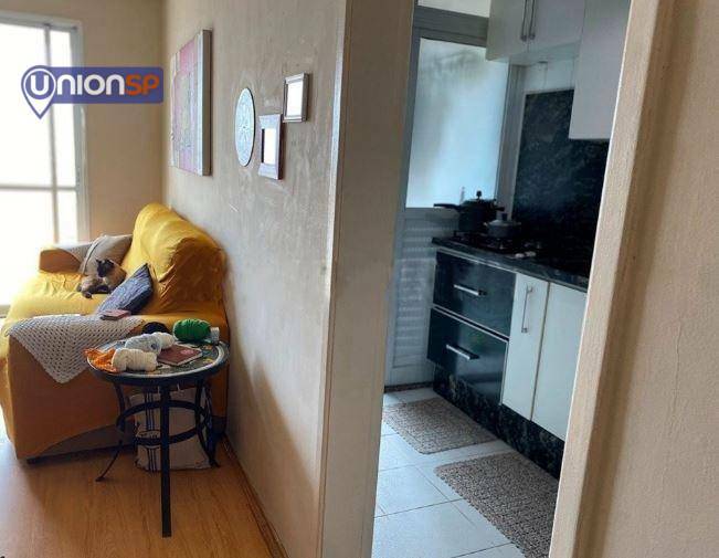 Apartamento à venda com 2 quartos, 55m² - Foto 2