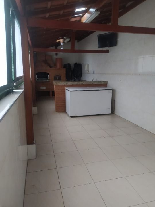 Apartamento para alugar com 2 quartos, 67m² - Foto 17