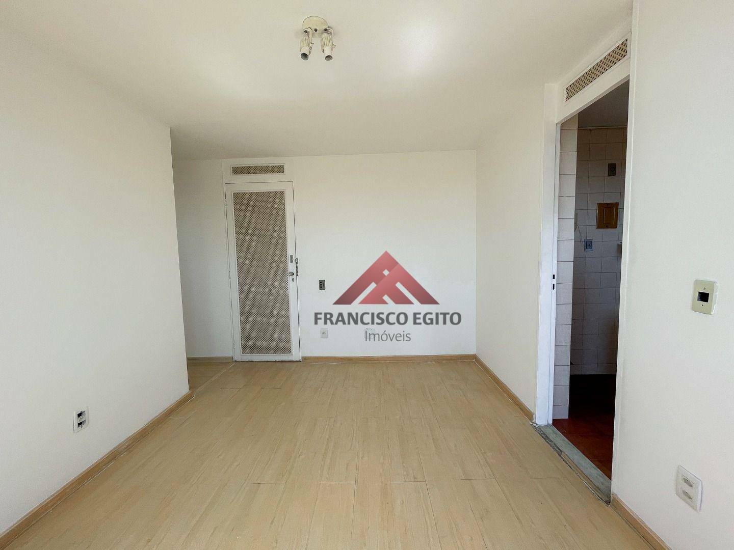 Apartamento à venda com 2 quartos, 50m² - Foto 3