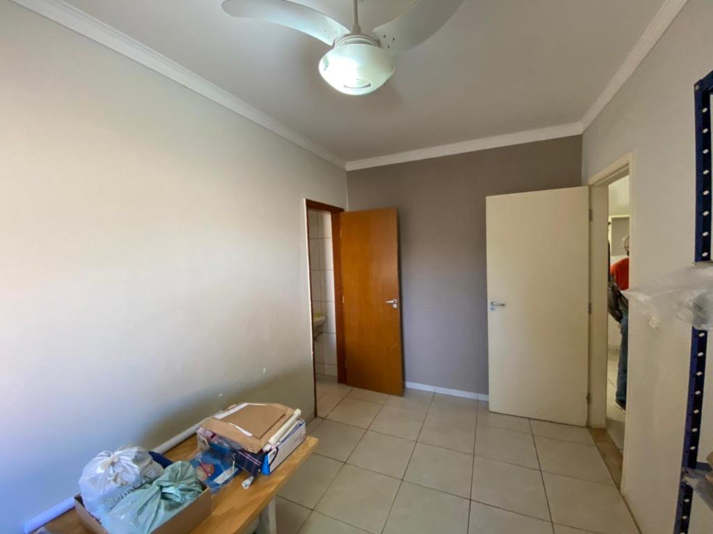 Casa à venda com 5 quartos, 190m² - Foto 20