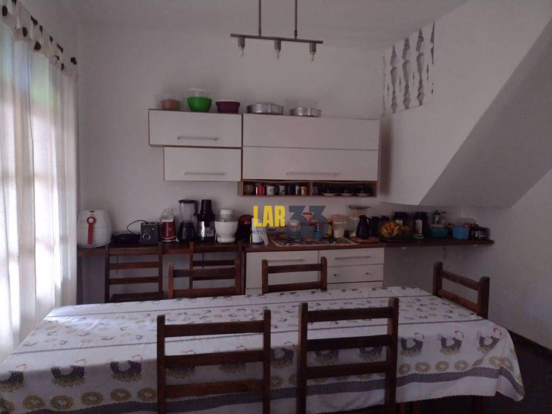 Casa à venda com 3 quartos, 300M2 - Foto 9