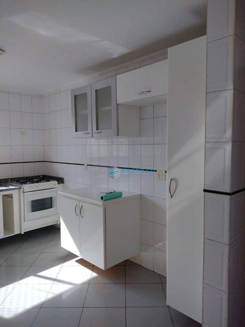 Apartamento à venda com 4 quartos, 135m² - Foto 6