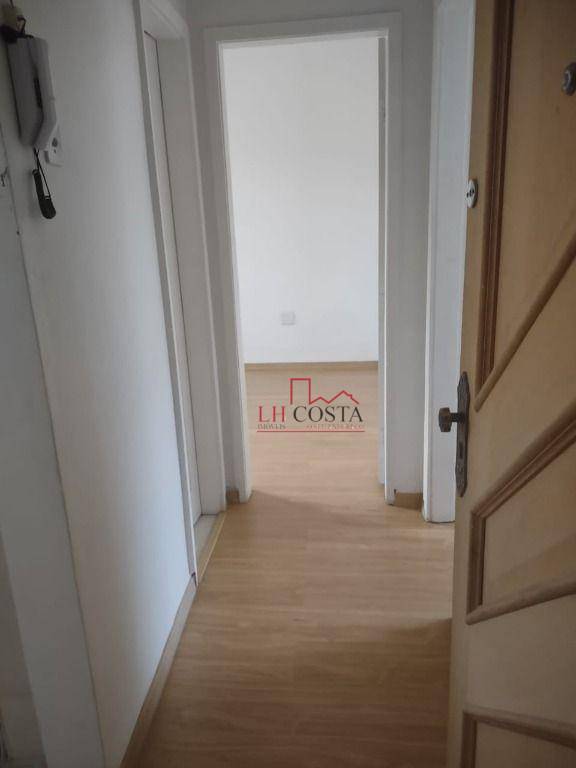 Apartamento à venda com 1 quarto, 32m² - Foto 6