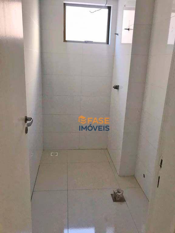 Apartamento à venda com 2 quartos, 105m² - Foto 8