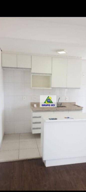 Apartamento à venda com 2 quartos, 67m² - Foto 5