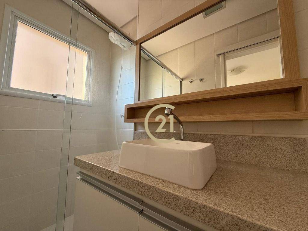 Apartamento para alugar com 3 quartos, 81m² - Foto 15