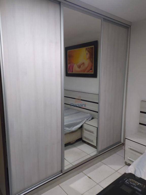 Casa para alugar com 4 quartos, 180m² - Foto 19