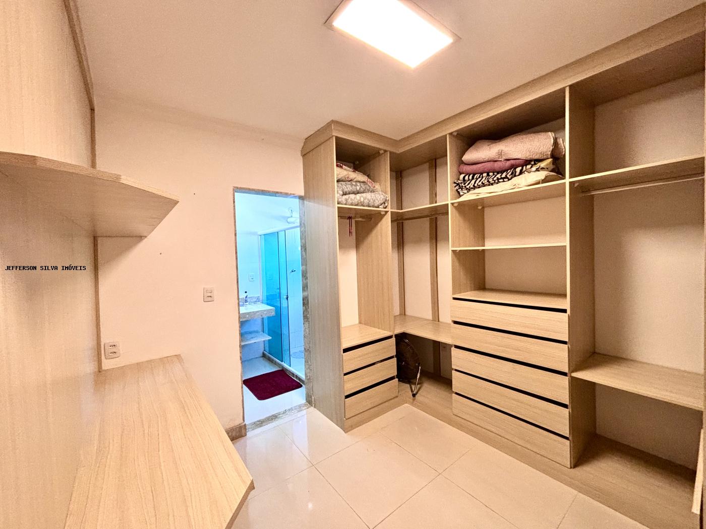 Casa à venda com 2 quartos, 380m² - Foto 14