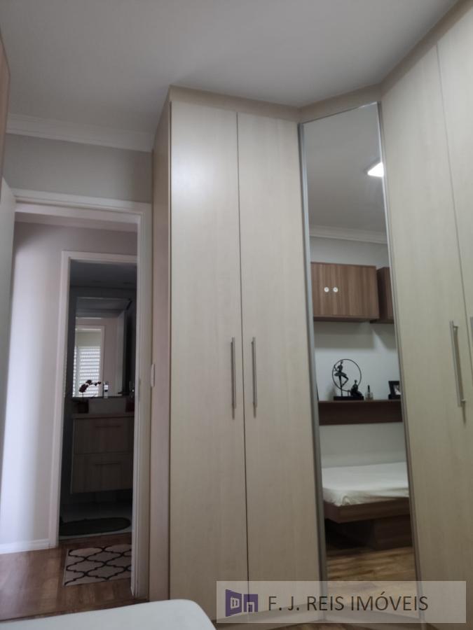 Apartamento à venda com 2 quartos, 62m² - Foto 17