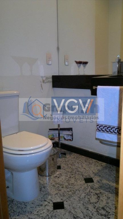 Apartamento à venda com 4 quartos, 140m² - Foto 8