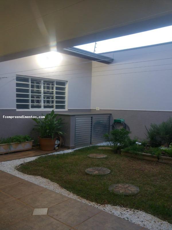 Casa de Condomínio à venda com 3 quartos, 200m² - Foto 16