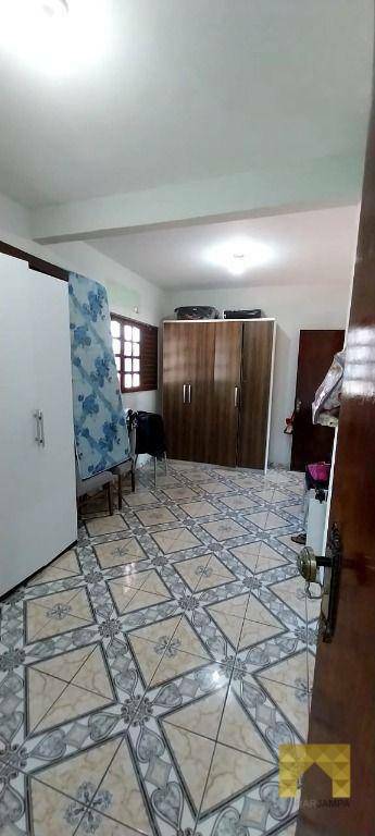 Casa à venda e aluguel com 4 quartos, 221m² - Foto 48