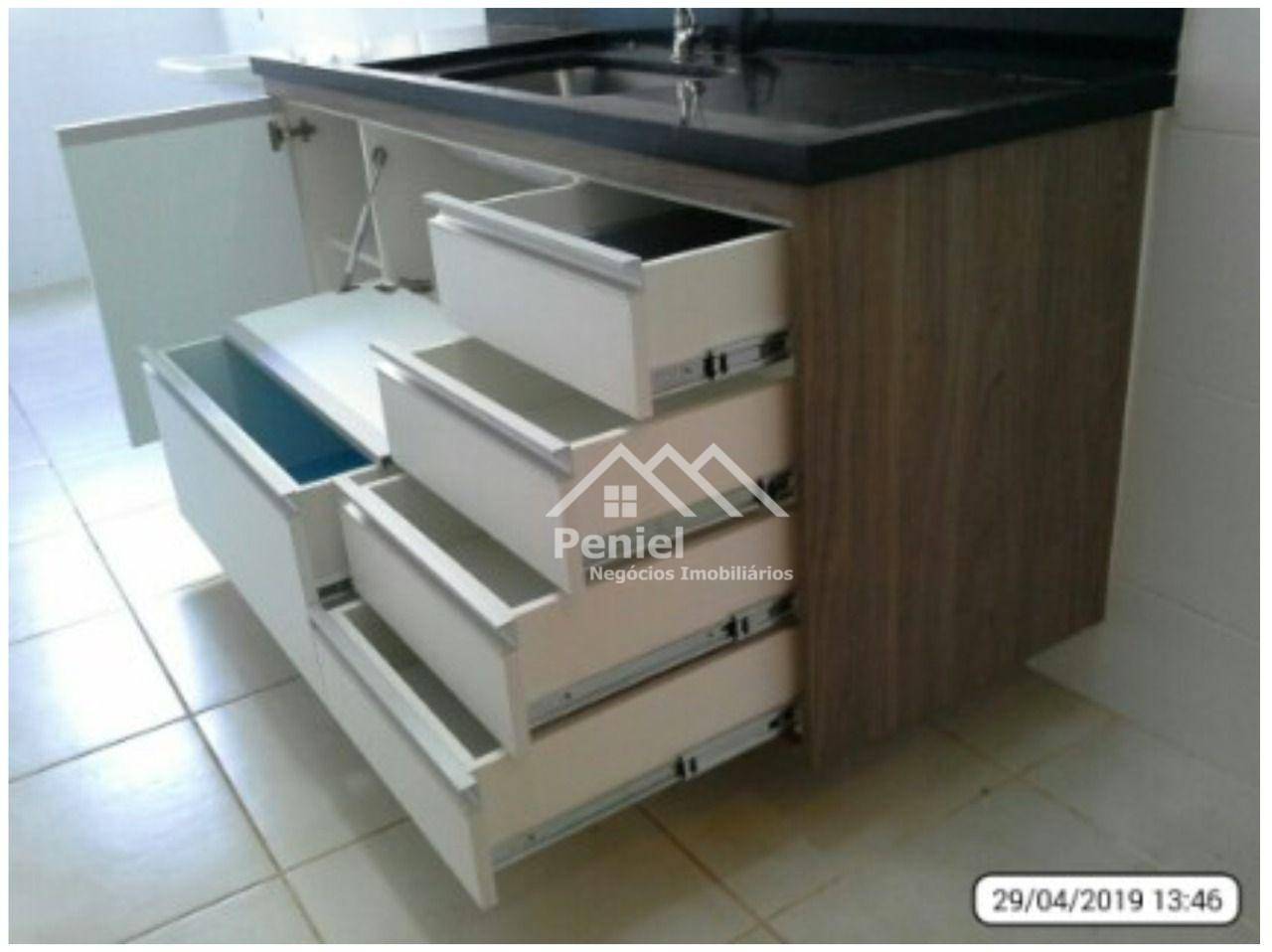 Apartamento à venda com 2 quartos, 64m² - Foto 3