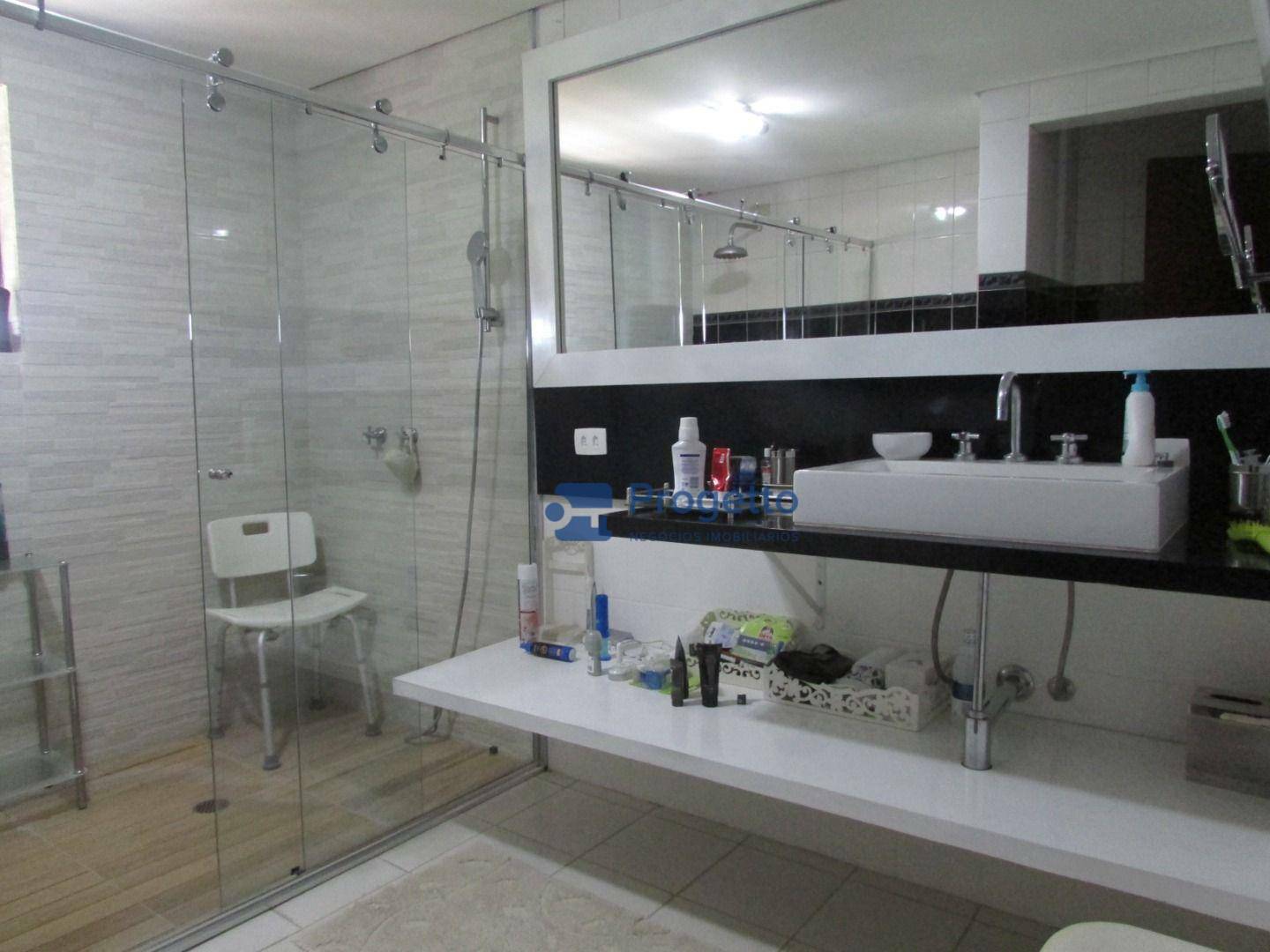 Casa de Condomínio à venda com 4 quartos, 268m² - Foto 21