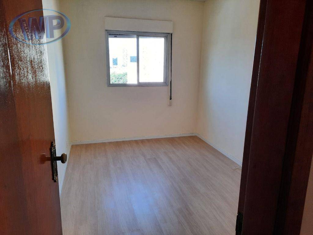 Apartamento à venda com 2 quartos, 60m² - Foto 11