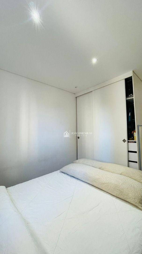 Apartamento à venda com 2 quartos, 90m² - Foto 28