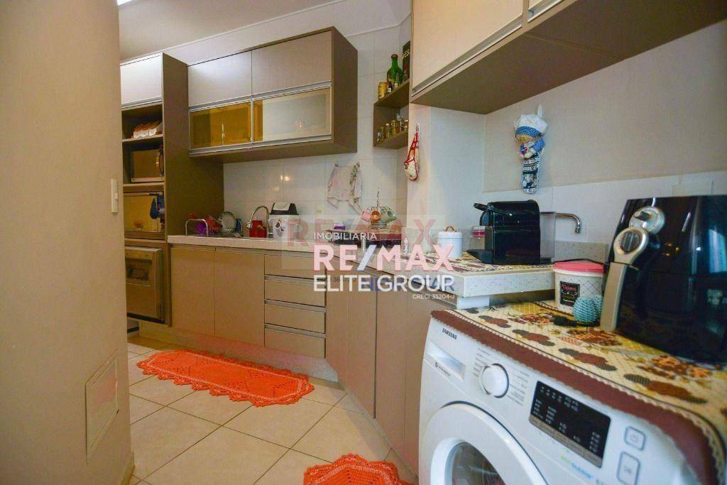 Apartamento à venda com 2 quartos, 58m² - Foto 6