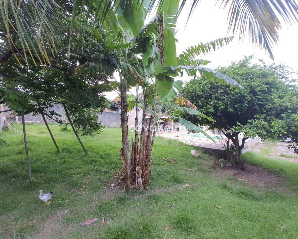 Casa à venda com 3 quartos, 114m² - Foto 4