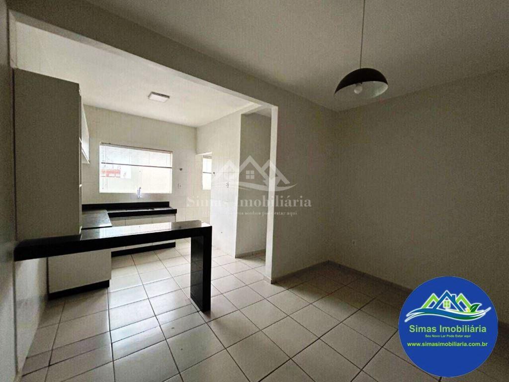 Apartamento à venda com 2 quartos, 66m² - Foto 1