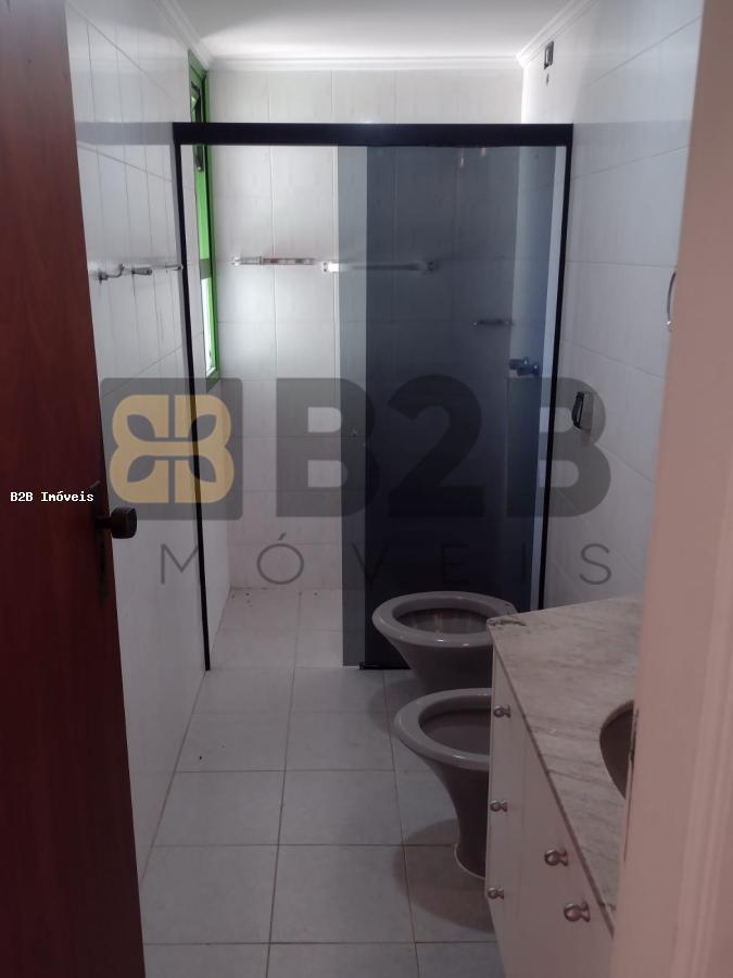 Apartamento à venda com 3 quartos, 128m² - Foto 23