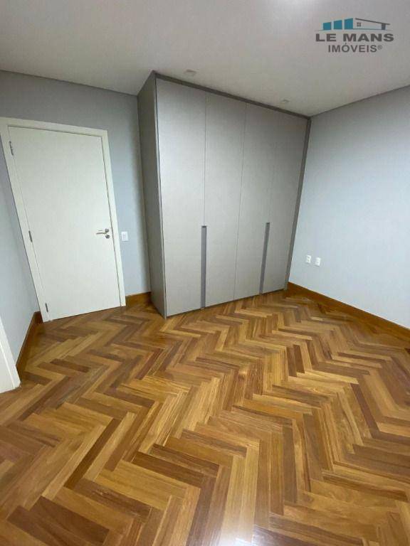 Apartamento para alugar com 4 quartos, 365m² - Foto 26