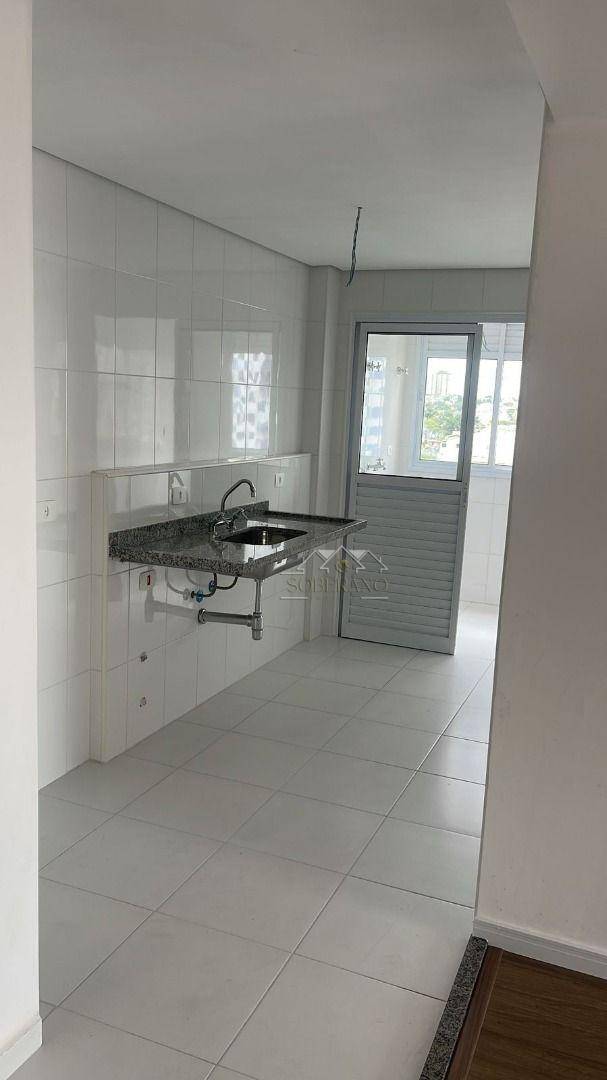 Apartamento à venda com 3 quartos, 82m² - Foto 3