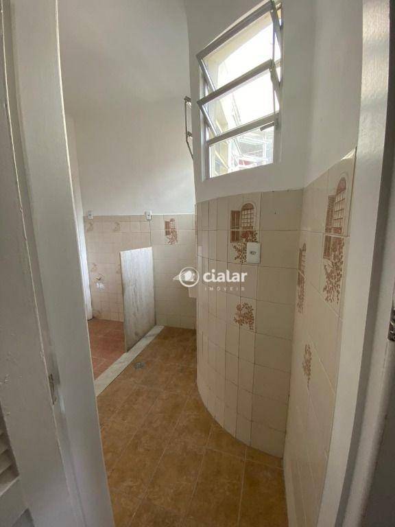 Apartamento para alugar com 2 quartos, 70m² - Foto 23