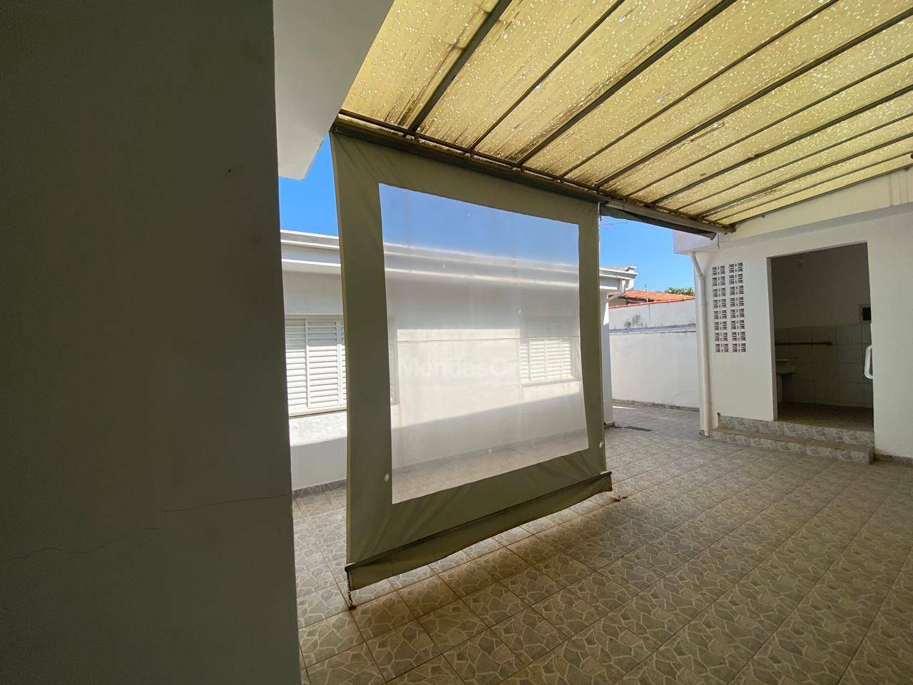 Casa à venda com 3 quartos, 238m² - Foto 15