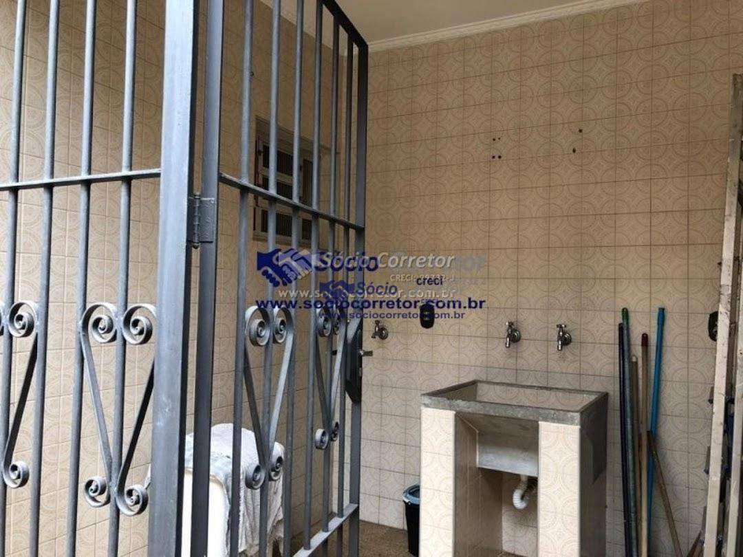 Casa à venda com 3 quartos, 160m² - Foto 14