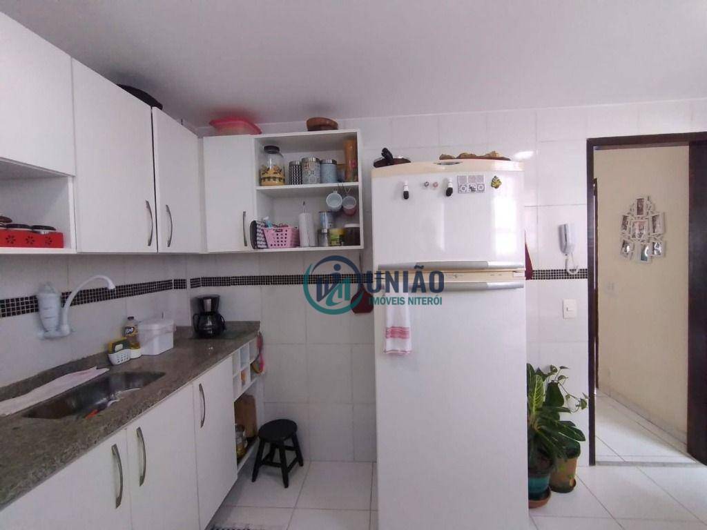 Apartamento à venda com 2 quartos, 90m² - Foto 12