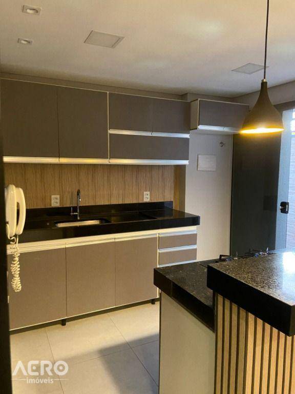 Apartamento à venda com 2 quartos, 70m² - Foto 37