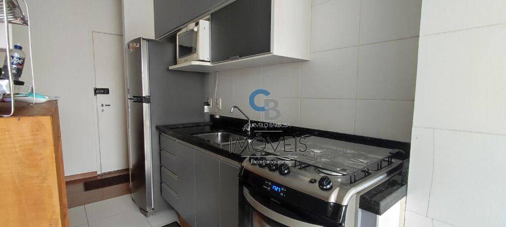 Apartamento à venda com 2 quartos, 55m² - Foto 8