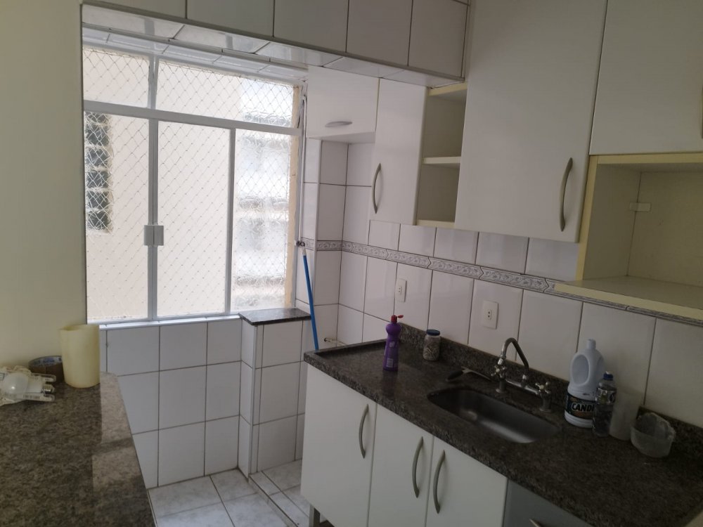 Apartamento para alugar com 2 quartos, 64m² - Foto 8