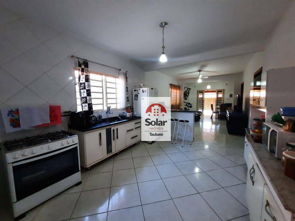 Casa à venda com 2 quartos, 160m² - Foto 8