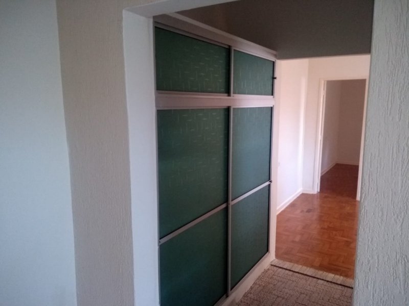 Casa à venda com 3 quartos, 118m² - Foto 8