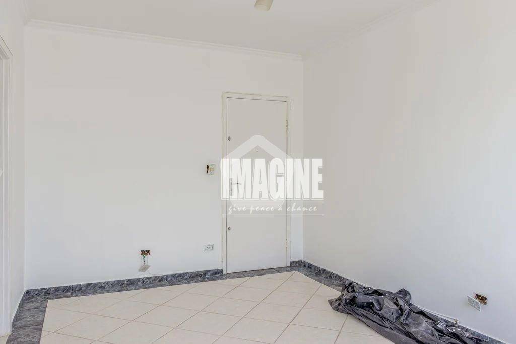 Apartamento à venda com 2 quartos, 77m² - Foto 5