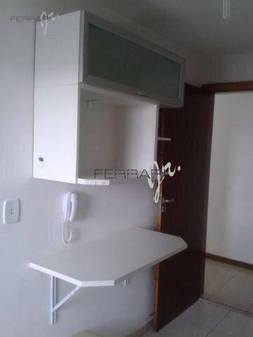 Apartamento à venda com 2 quartos, 65m² - Foto 8