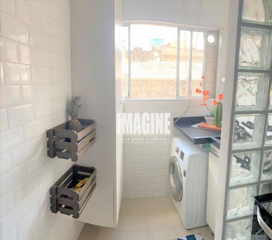 Apartamento à venda com 2 quartos, 60m² - Foto 7