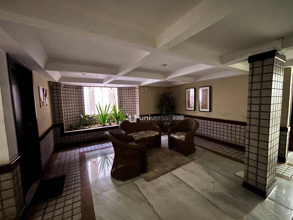 Cobertura para alugar com 3 quartos, 208m² - Foto 20