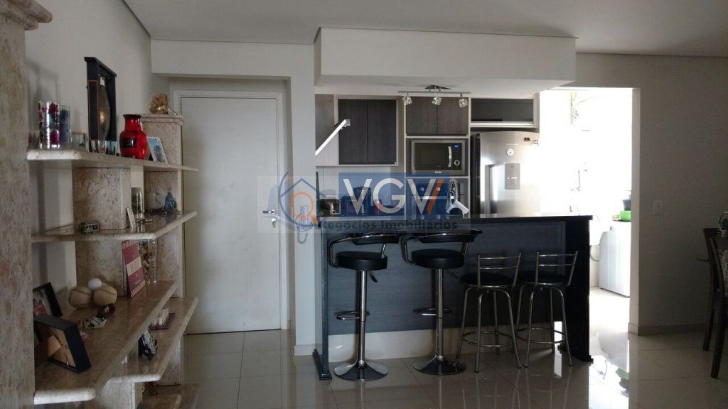 Apartamento à venda com 2 quartos, 86m² - Foto 4