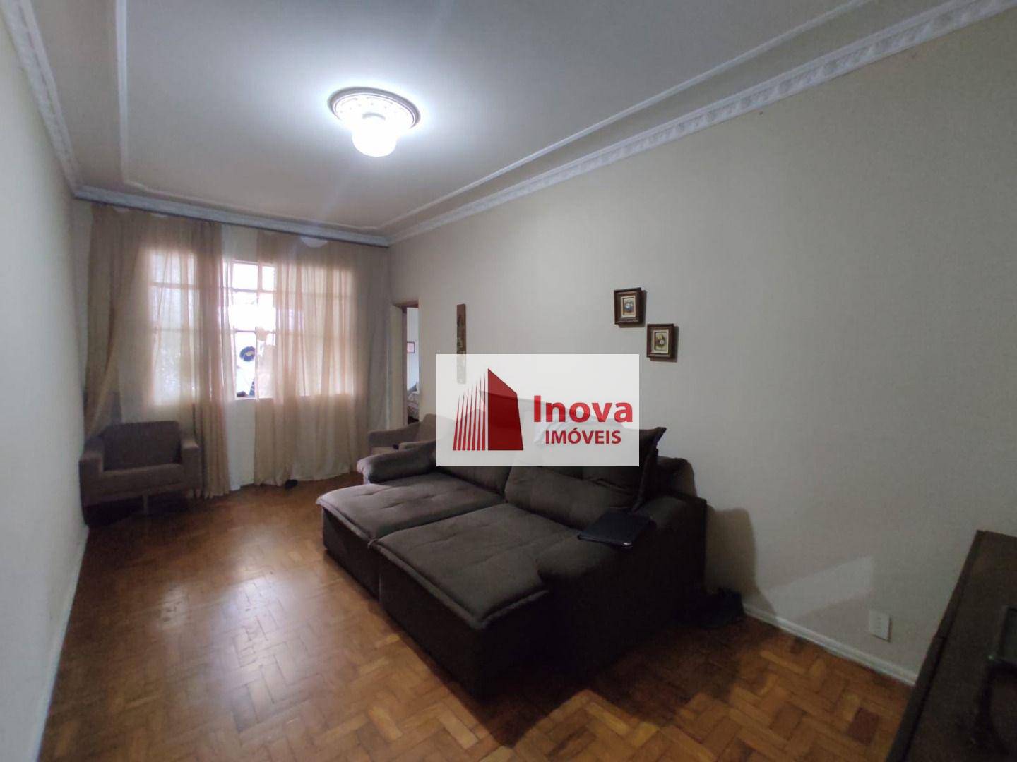 Apartamento à venda com 2 quartos, 100m² - Foto 2