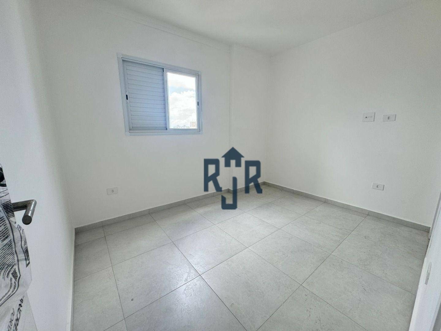 Apartamento à venda com 1 quarto, 60m² - Foto 4