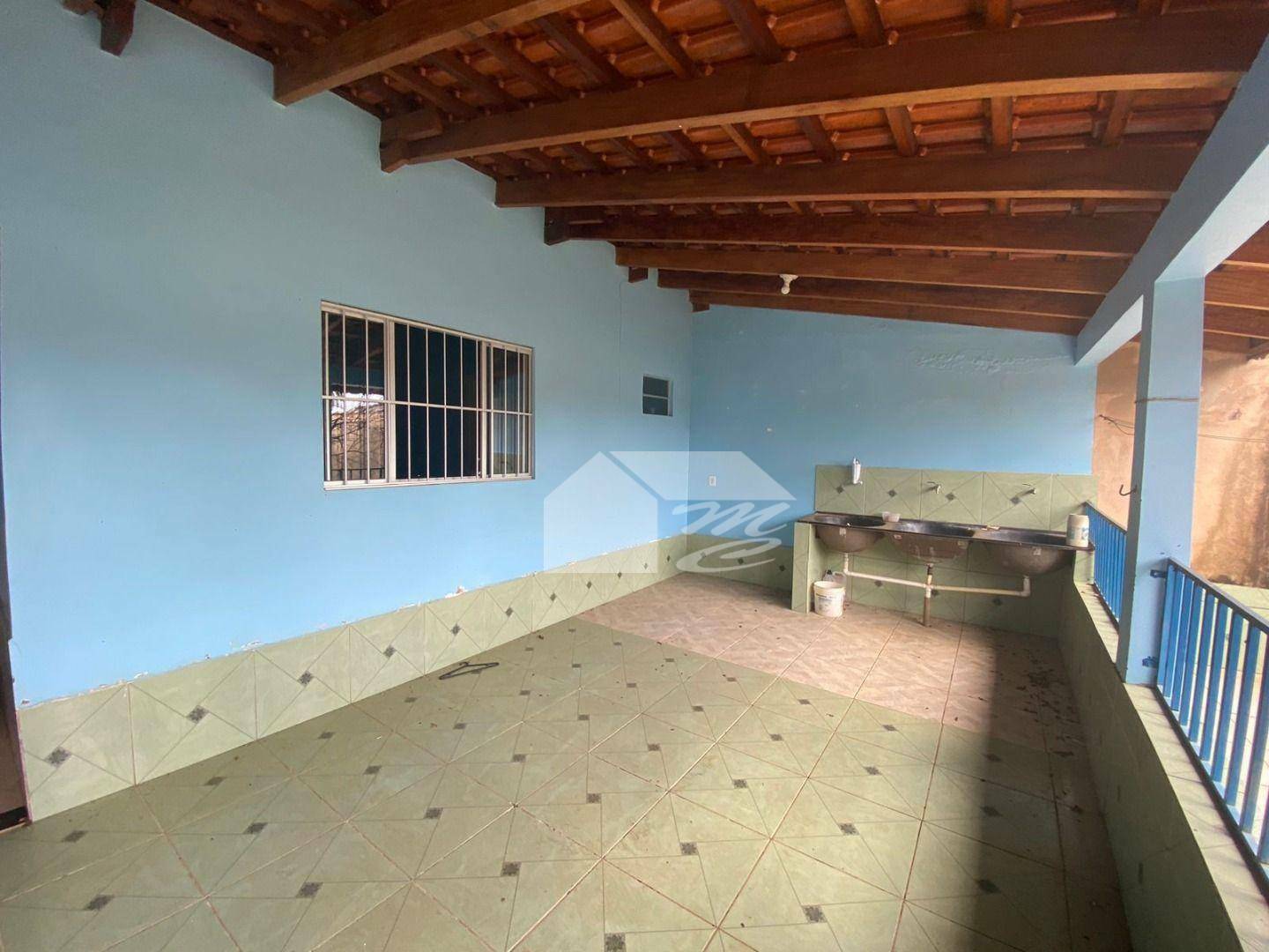 Casa à venda com 2 quartos, 90m² - Foto 6