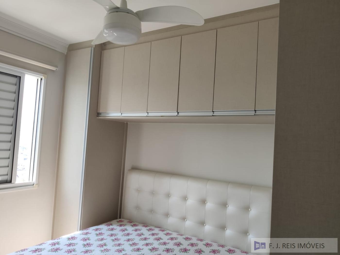 Apartamento à venda com 2 quartos, 62m² - Foto 15