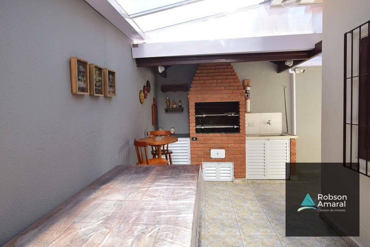 Sobrado à venda com 3 quartos, 160m² - Foto 4