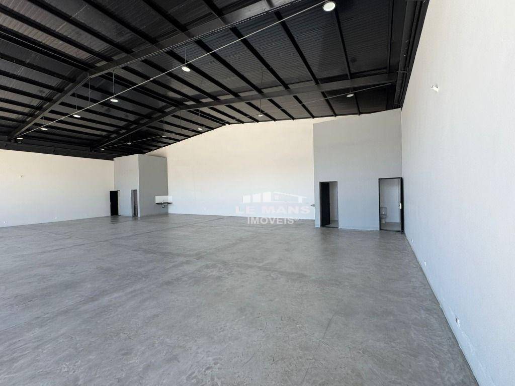 Loja-Salão, 160 m² - Foto 1