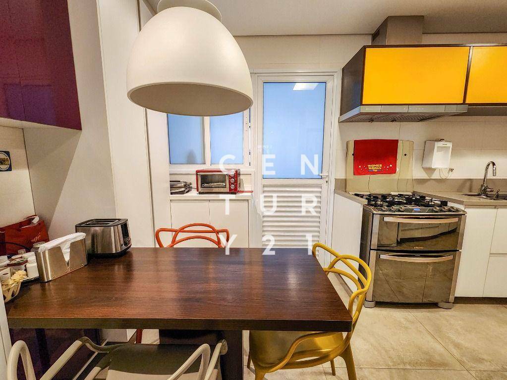 Apartamento à venda com 4 quartos, 226m² - Foto 28